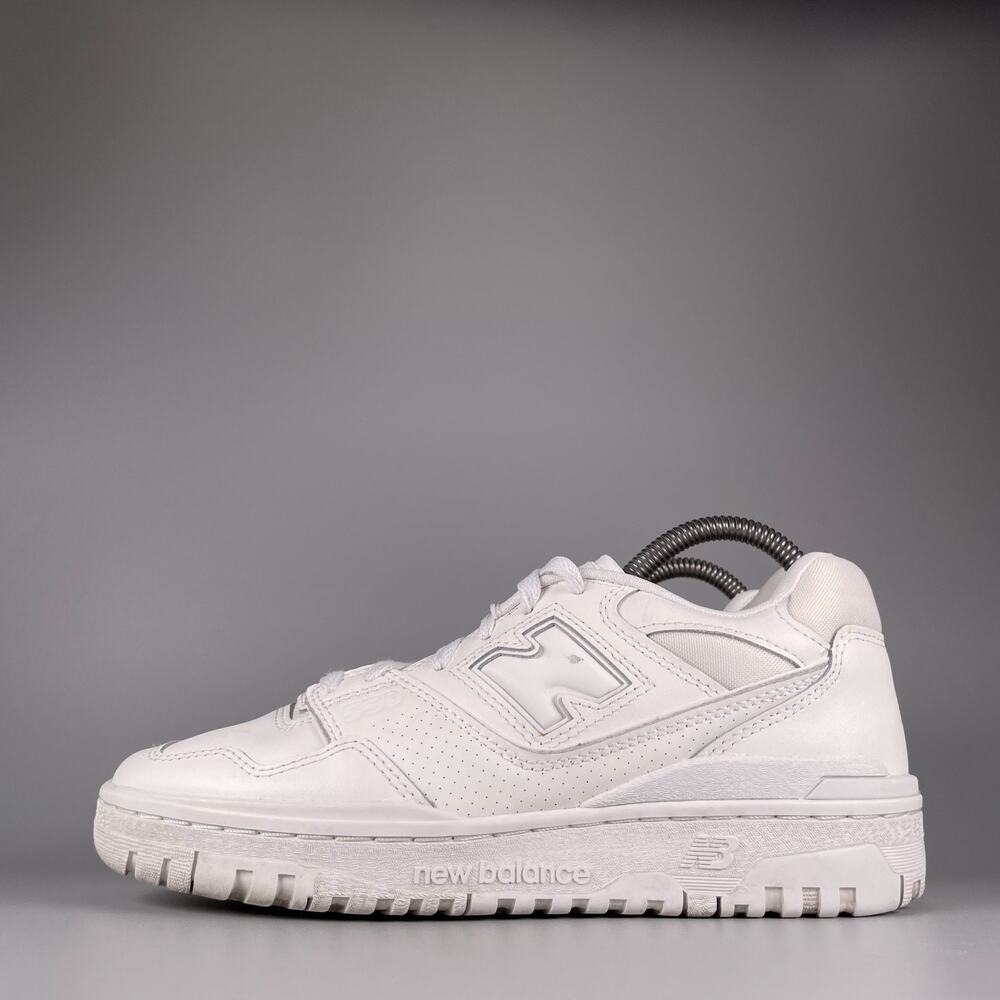 New Balance 550 Women's Size 8 Triple White Casual Sneakers Athletic Shoes EUC